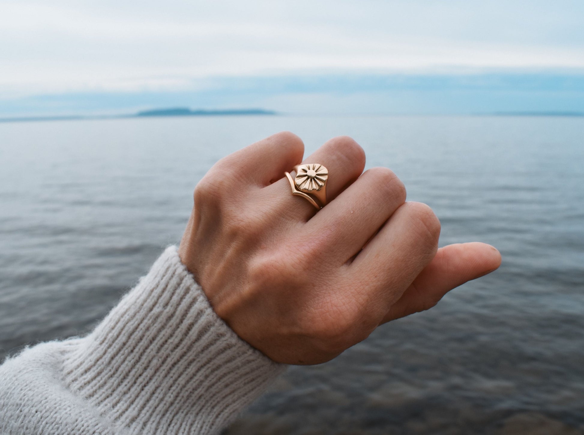 dainty wedding band, contour band, wishbone band, ethical jewelry, ethical bridal jewelry, sustainably sourced, known origin, recycled gold, nature inspired jewelry