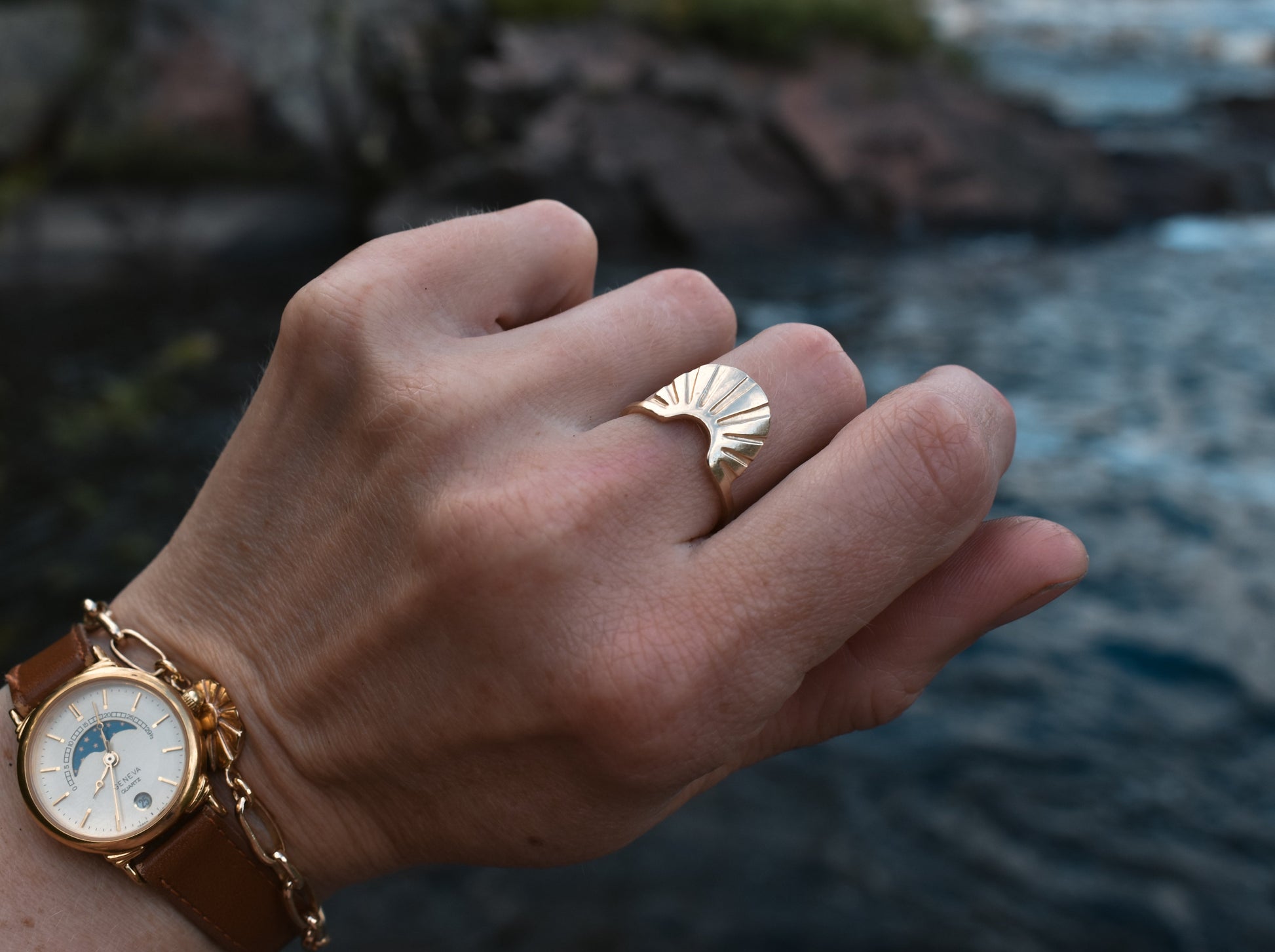 ethical jewelry ethical bridal jewelry sustainably sourced  known origin recycled gold nature inspired jewelry ethical sapphires natural sapphires