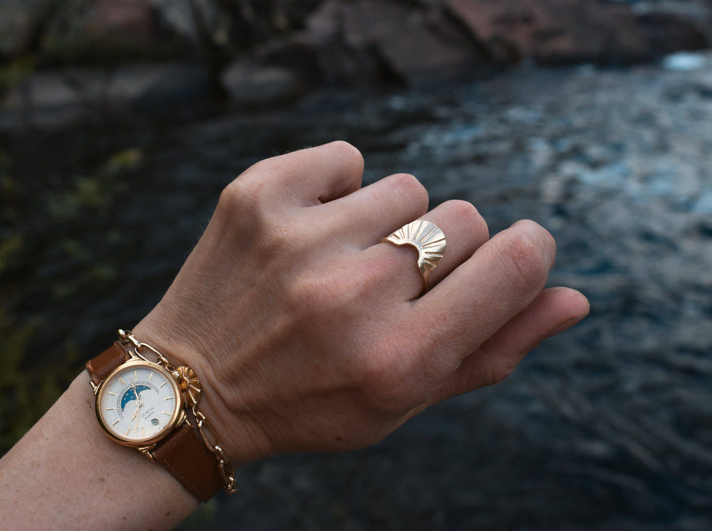 ethical jewelry ethical bridal jewelry sustainably sourced  known origin recycled gold nature inspired jewelry ethical sapphires natural sapphires